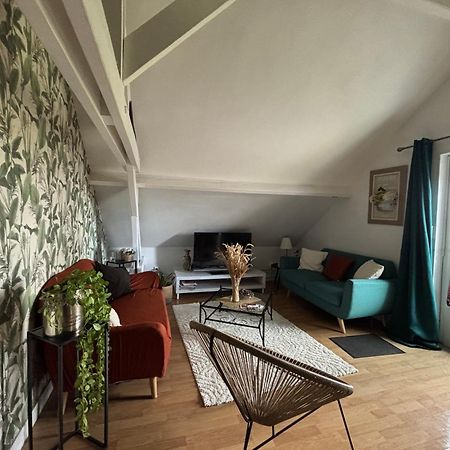 Une Ambiance Cosy Avec Jardin Privatif Nassandres Esterno foto